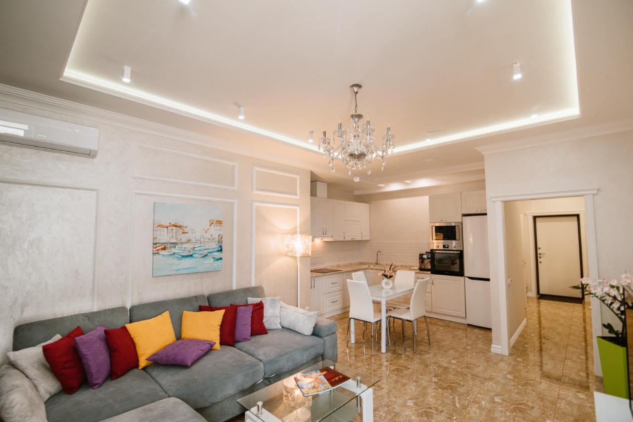 شقة Luxury For Business & Pleasure Royal 1 كييف المظهر الخارجي الصورة